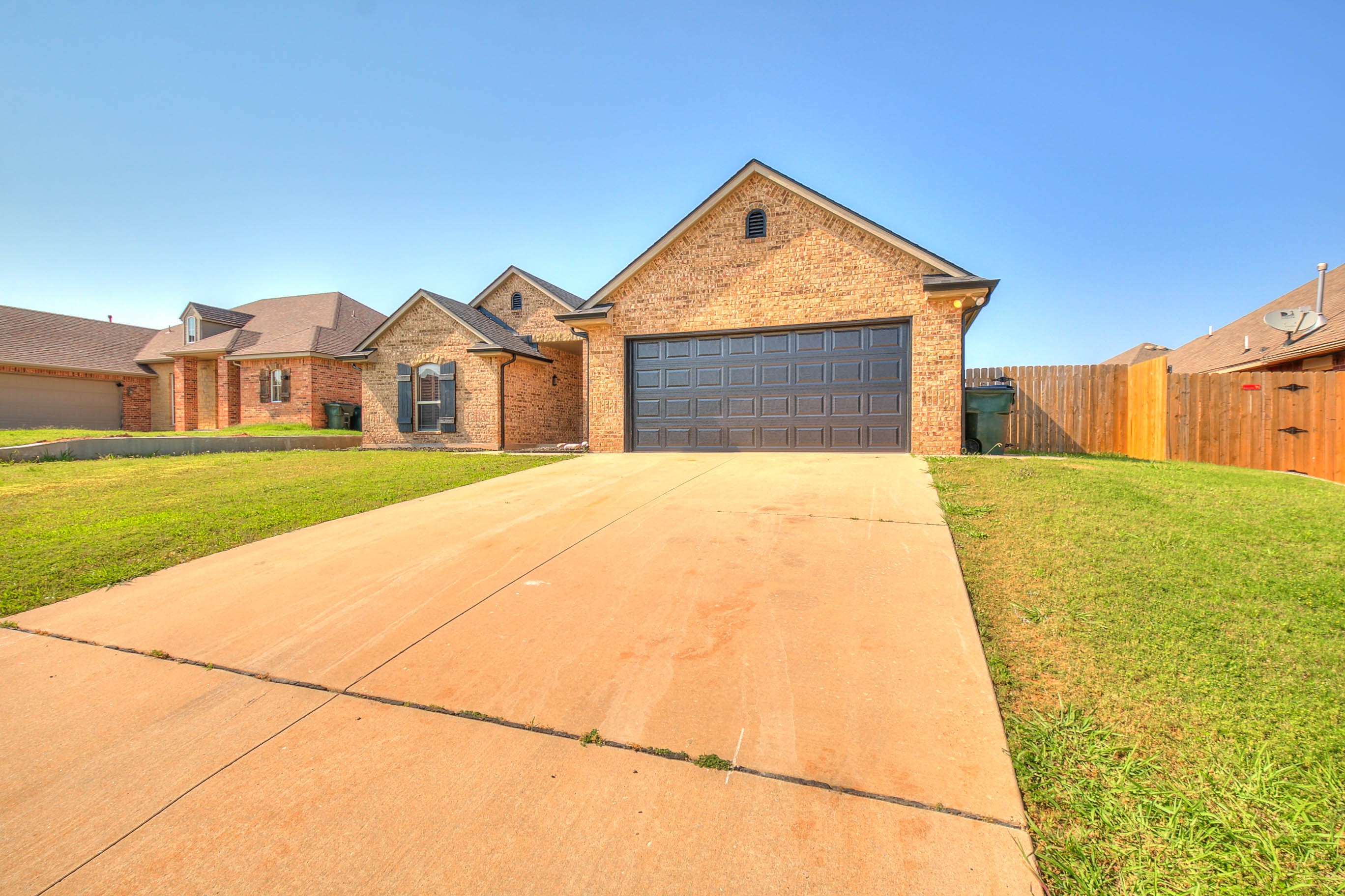 10811 Blue Sky Dr - 10811 Blue Sky Dr Midwest City, OK 73130 #Main photo 3